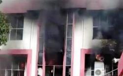 Dampak Plaza Telkomsel Pekanbaru Terbakar, Dirasakan Warga Dumai