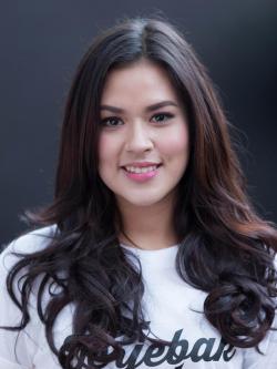 Raisa Gugup Saat Manggung Kembali Paska Melahirkan