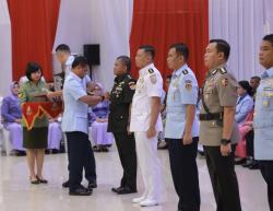 Pendidikan Reguler Ke-50 Sesko TNI, Kolonel Ezra Lulus Terbaik