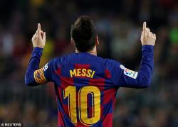 Messi Brace. Barcelona Gilas Real Valladolid 5-1