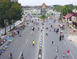 Udara Kota Pekanbaru Membaik. Masyarakat Pekanbaru Padati CFD