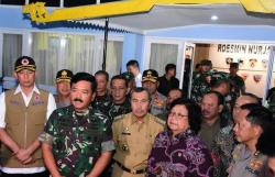 Panglima TNI. Polri Dan Menteri Lingkungan Hidup Beserta Jajaran Tinjau Karhutla Pelalawan