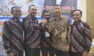 Nursyafri Pemimpin REI Riau  Periode 2017-2020