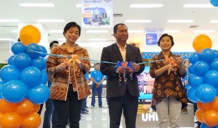 Electronic City Buka Gerai di Living World Mall Pekanbaru