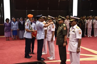 Panglima TNI Pimpin Sertijab Dansesko dan Kababek TNI