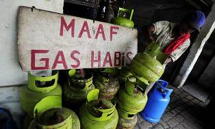 Gas 3 Kg Langka Sebulan Terakhir di Pekanbaru