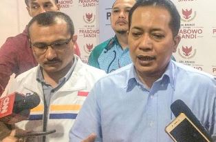 Tindak Pelaku Perusak Baleho SBY