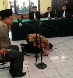 PN Pekanbaru Vonis Bebas Suparman