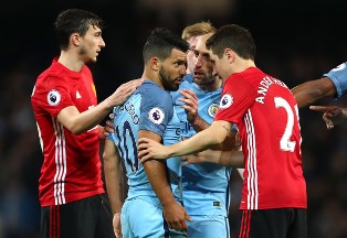 Derby Manchester Berakhir Imbang 0-0