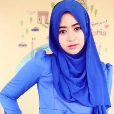 Tips Pilih Hijab Sesuai Warna Kulit