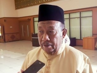 Wan Thamrin Hasyim Dilantik di Istana Jumat